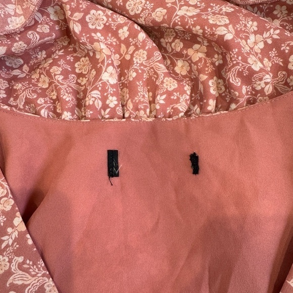 Floral Long Sleeve Mauve Deep V-Neck Cinched Waist Skater Dress - Picture 8 of 8